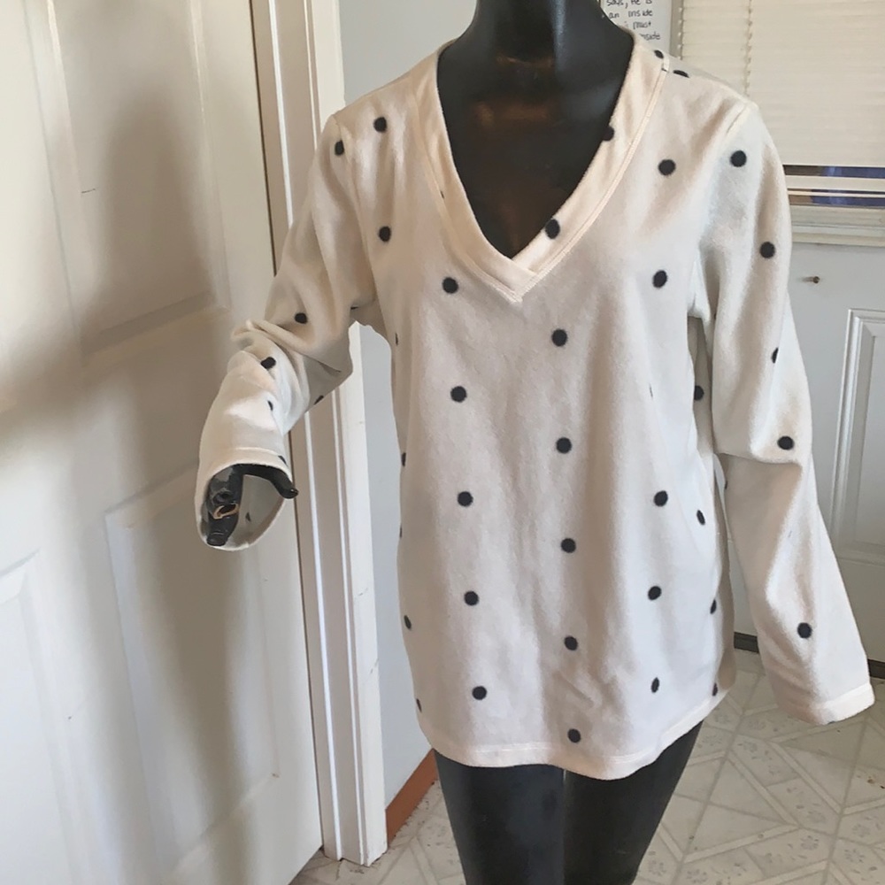 Polka dot top